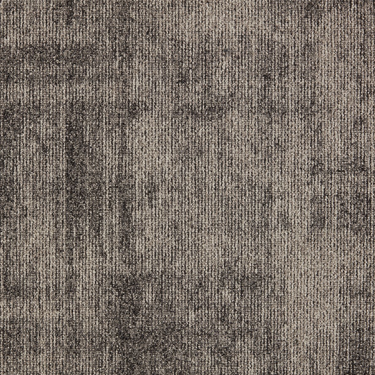 First Define 140 - Main Image